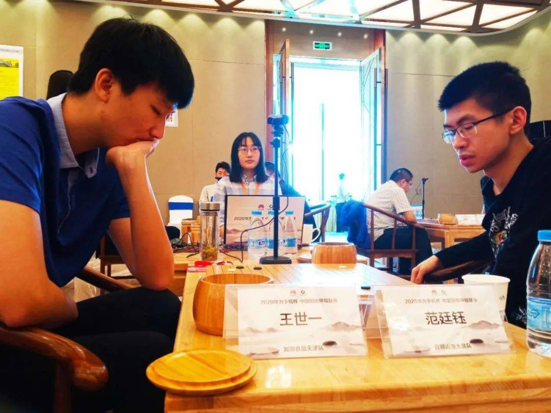 大象队逆转胜利，成功晋级季后赛